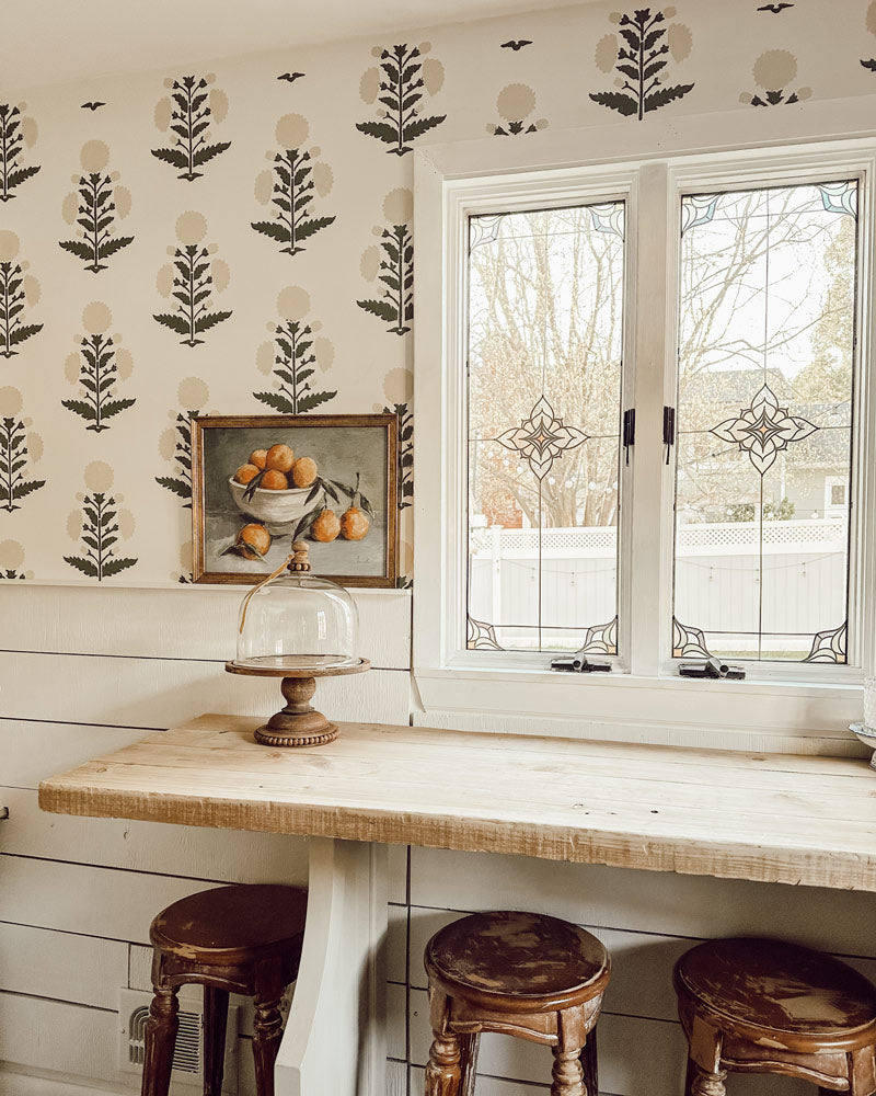 10 Inspiring Cottagecore Decorating Ideas with Paint and Stencils