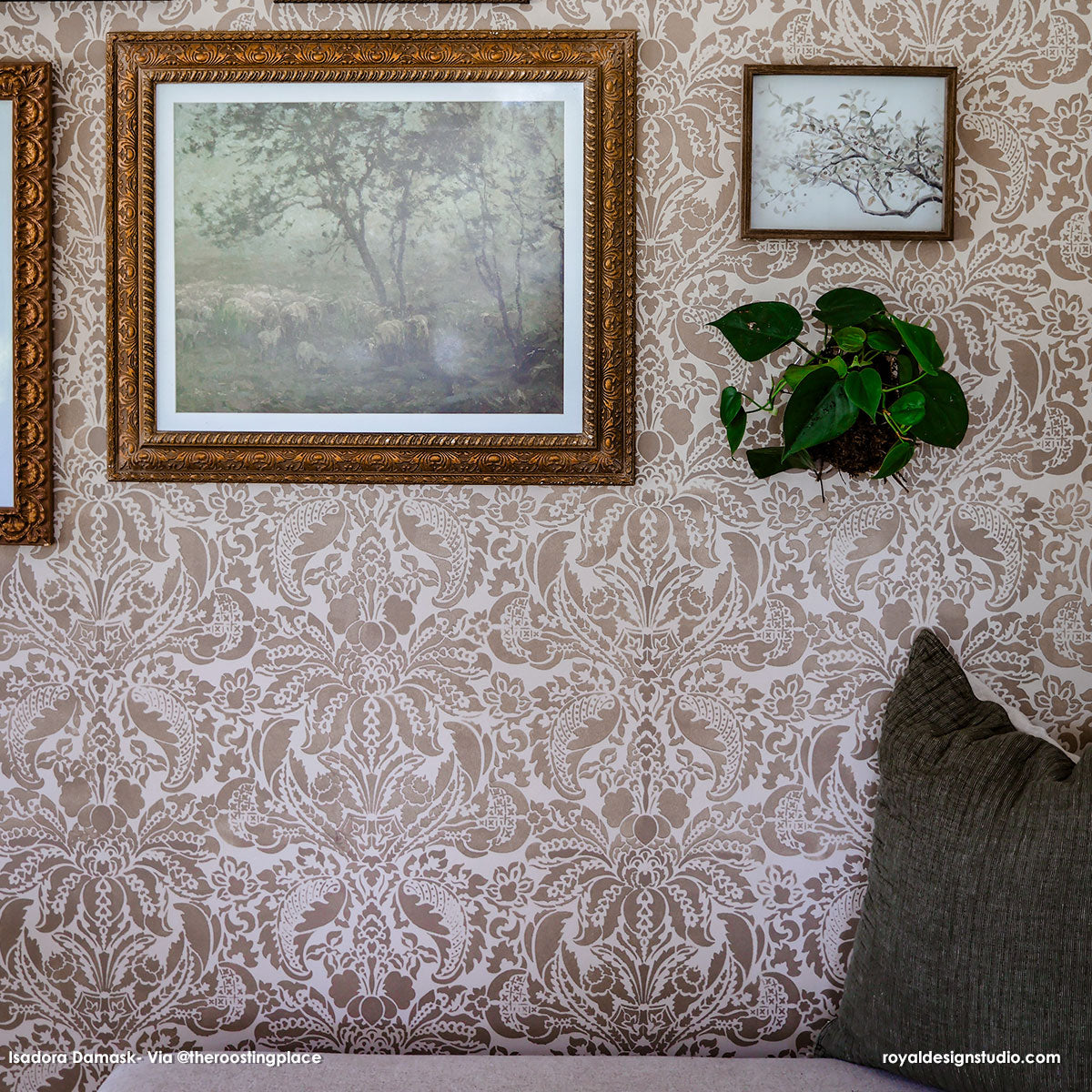 Isadora Damask Wall Stencil